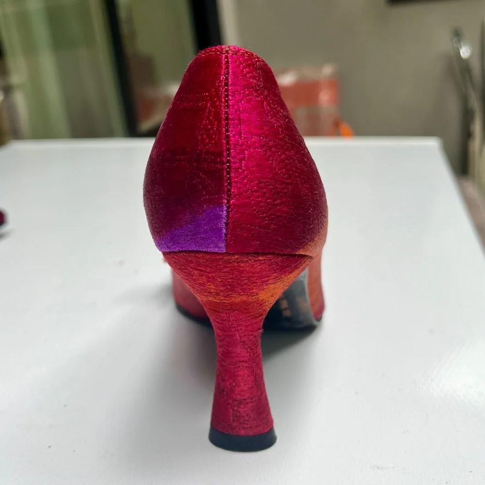 Stuart Weitzman Pink & Orange Suede Pointed Bow Pumps - Picture 2 of 10
